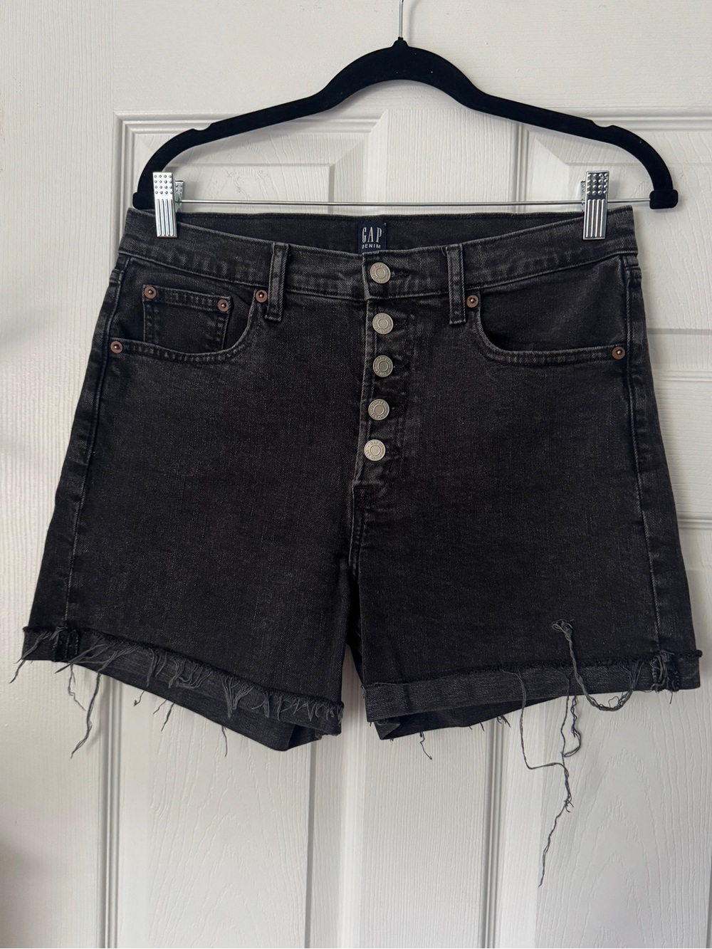 GAP Black Button-Front Raw Hem Denim Shorts